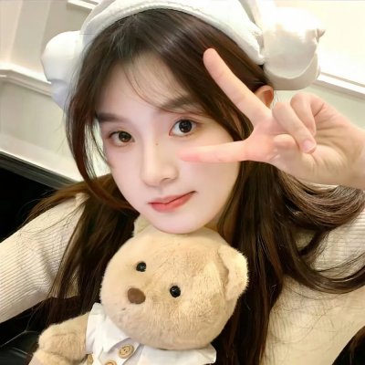 树下有片红房子